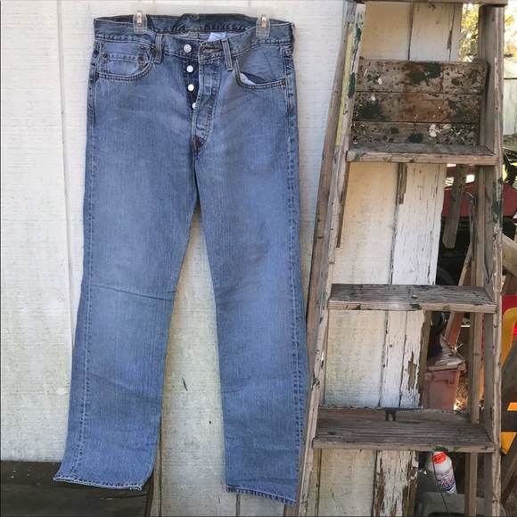 Host Pick!Vintage style Levi’s 501 button fly jeans - Picture 3 of 11